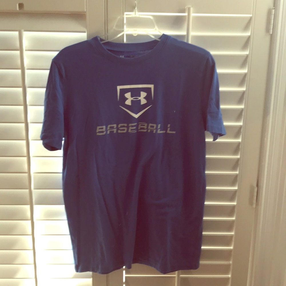 Boys XL under armour T